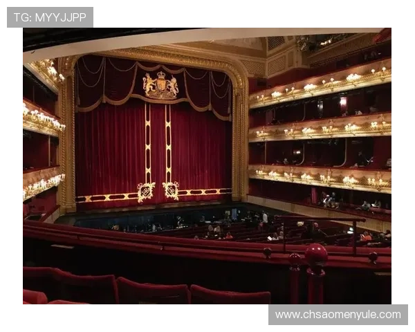 澳门百老汇剧院的特色舞台设计与先进设备解析